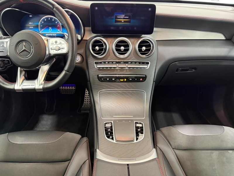 Mercedes-Benz GLC Vehicle Image 9