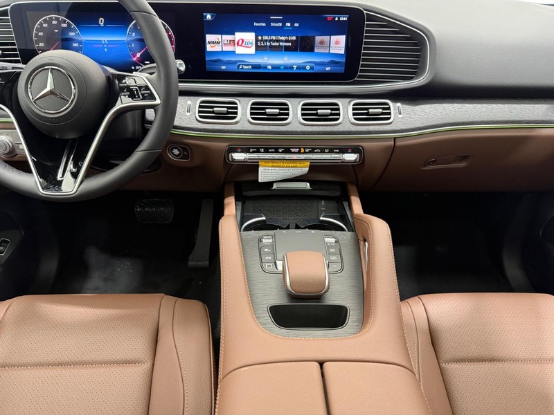 Mercedes-Benz GLE Vehicle Image 6