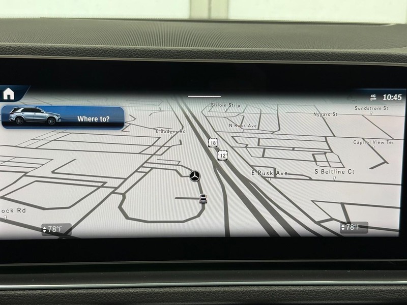 Mercedes-Benz GLE Vehicle Image 15