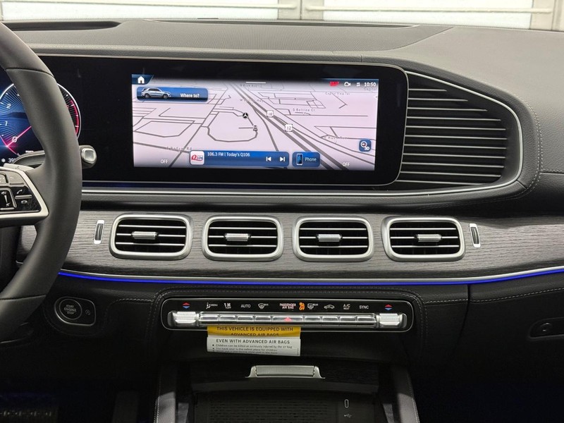 Mercedes-Benz GLE Vehicle Image 7