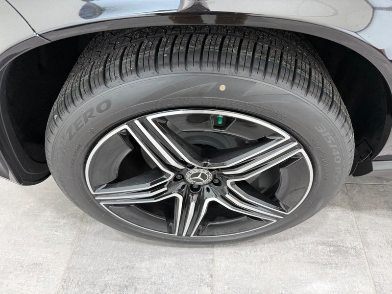 Mercedes-Benz GLE Vehicle Image 3