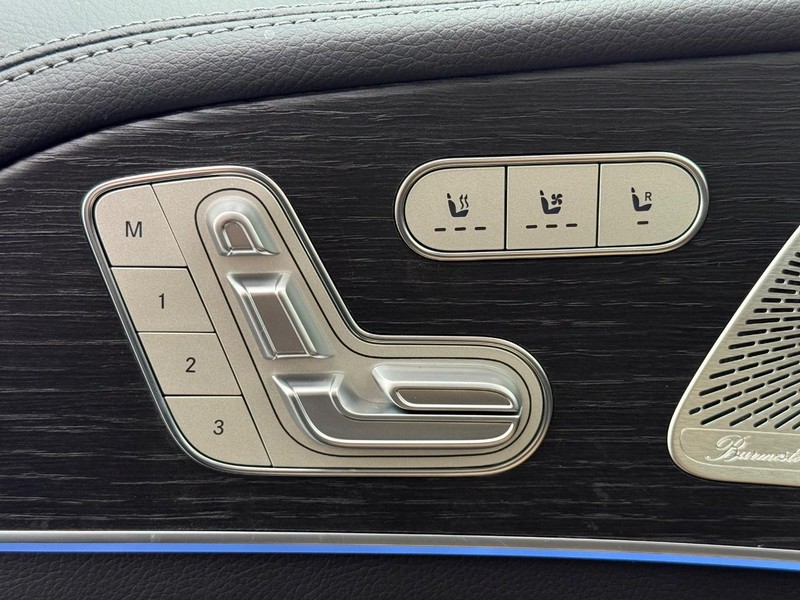 Mercedes-Benz GLE Vehicle Image 10