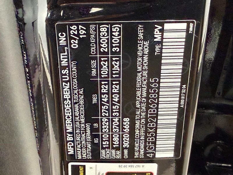 Mercedes-Benz GLE Vehicle Image 18