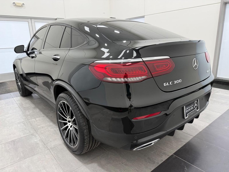 Mercedes-Benz GLC Vehicle Image 4