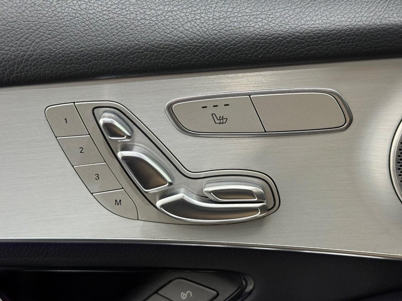 Mercedes-Benz GLC Vehicle Image 13