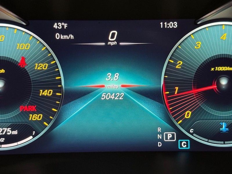 Mercedes-Benz GLC Vehicle Image 17