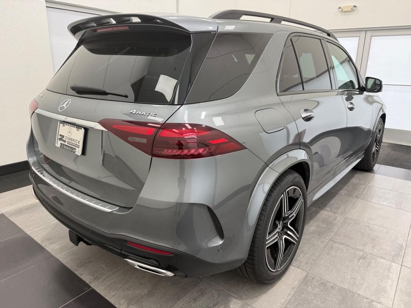 Mercedes-Benz GLE Vehicle Image 2