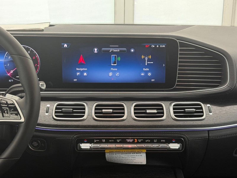 Mercedes-Benz GLE Vehicle Image 6