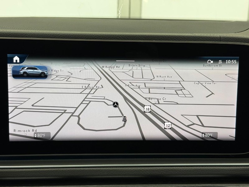 Mercedes-Benz GLE Vehicle Image 15