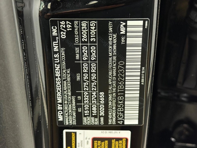 Mercedes-Benz GLE Vehicle Image 18