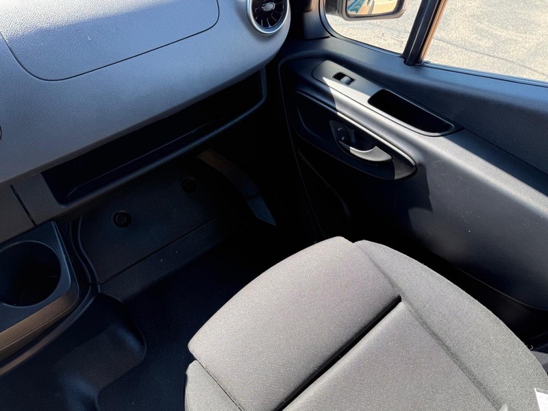 Mercedes-Benz Sprinter Cargo Van Vehicle Full-screen Gallery Image 14