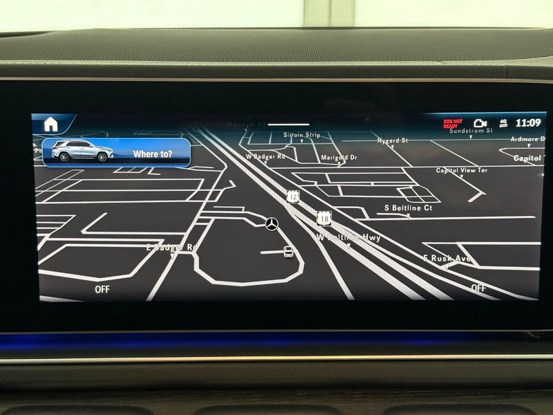 Mercedes-Benz GLE Vehicle Image 15