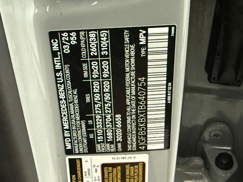 Mercedes-Benz GLE Vehicle Image 18