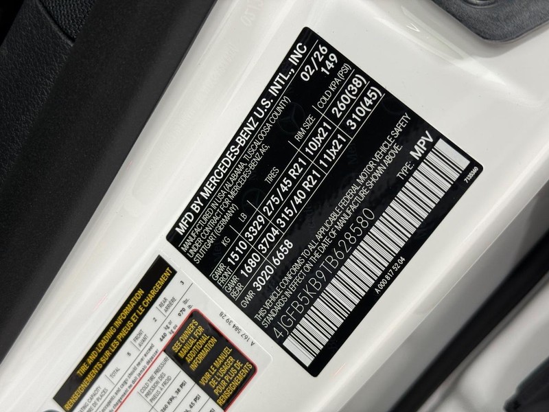 Mercedes-Benz GLE Vehicle Image 15