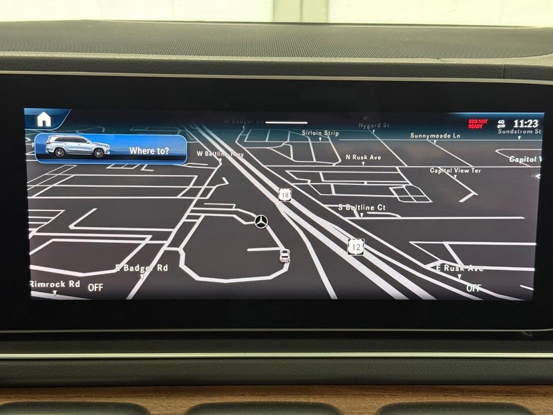 Mercedes-Benz GLS Vehicle Image 14