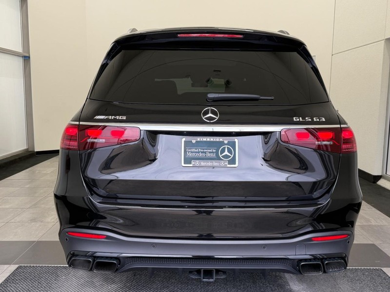 Mercedes-Benz GLS Vehicle Image 3