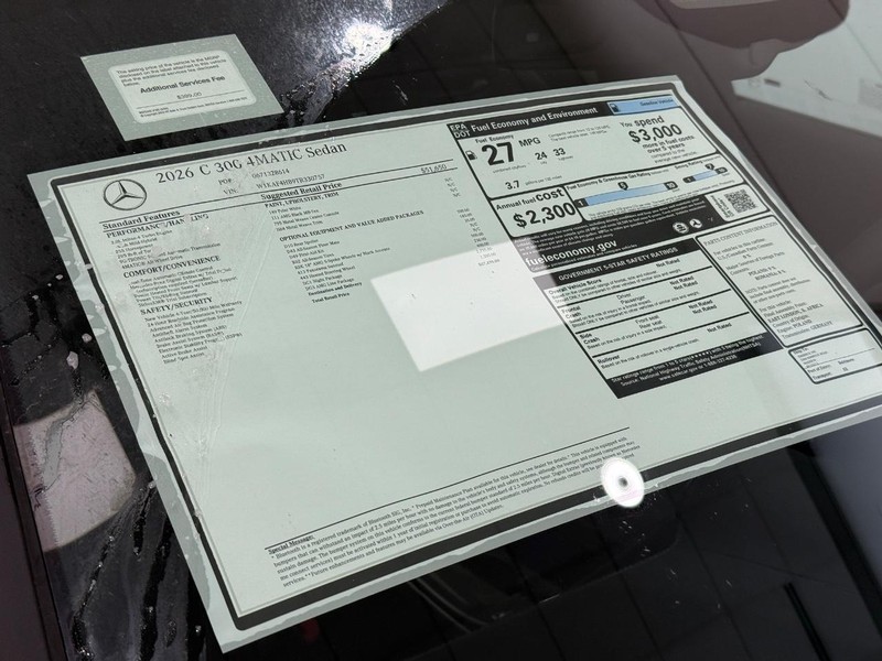 Mercedes-Benz C-Class Vehicle Image 4