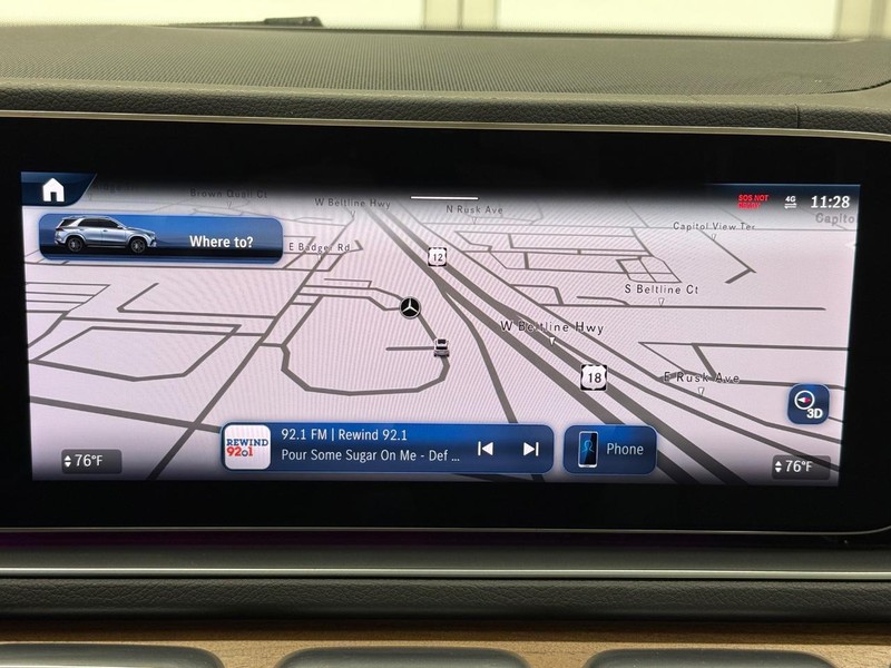 Mercedes-Benz GLE Vehicle Image 18