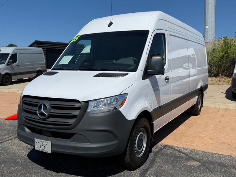 Mercedes-Benz Sprinter Cargo Van Vehicle Image 8