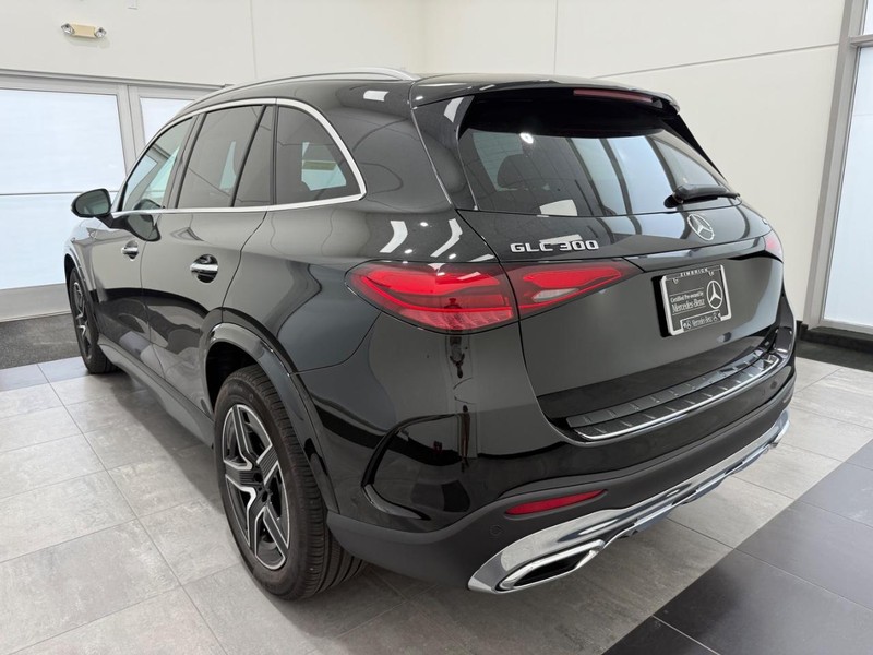 Mercedes-Benz GLC Vehicle Image 4