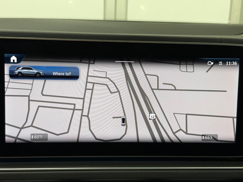 Mercedes-Benz GLE Vehicle Image 15
