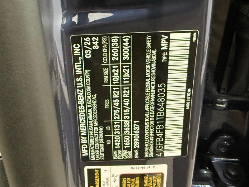 Mercedes-Benz GLE Vehicle Image 18