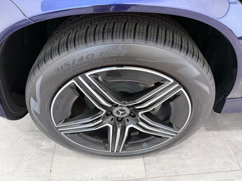 Mercedes-Benz GLE Vehicle Image 3