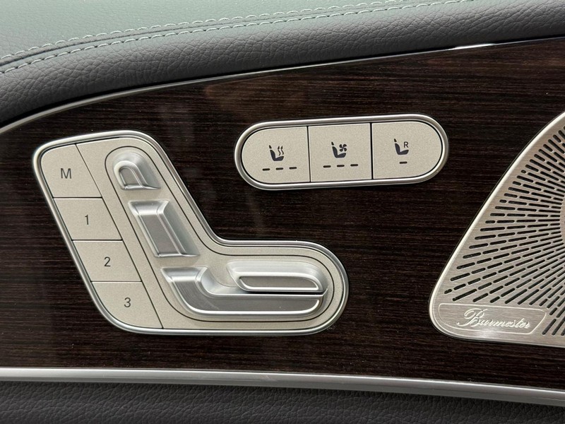 Mercedes-Benz GLE Vehicle Image 10