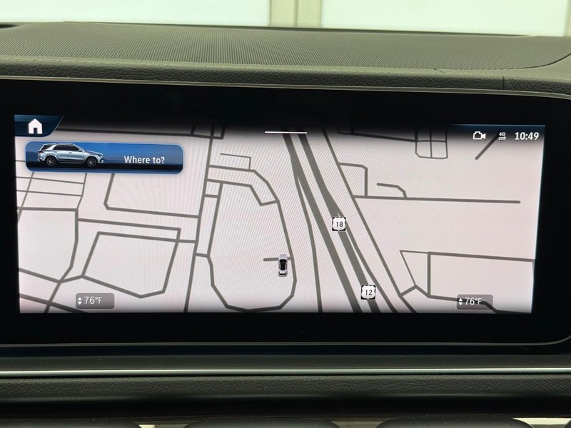 Mercedes-Benz GLE Vehicle Image 15