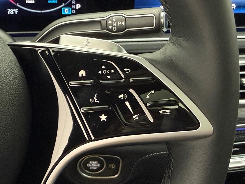 Mercedes-Benz GLE Vehicle Image 11