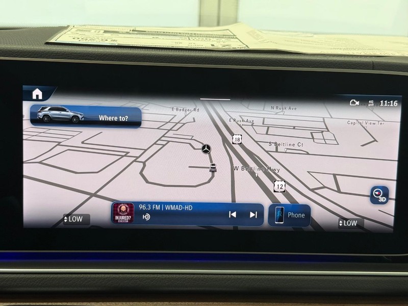Mercedes-Benz GLE Vehicle Image 14