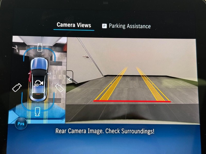 Mercedes-Benz GLC Vehicle Image 13