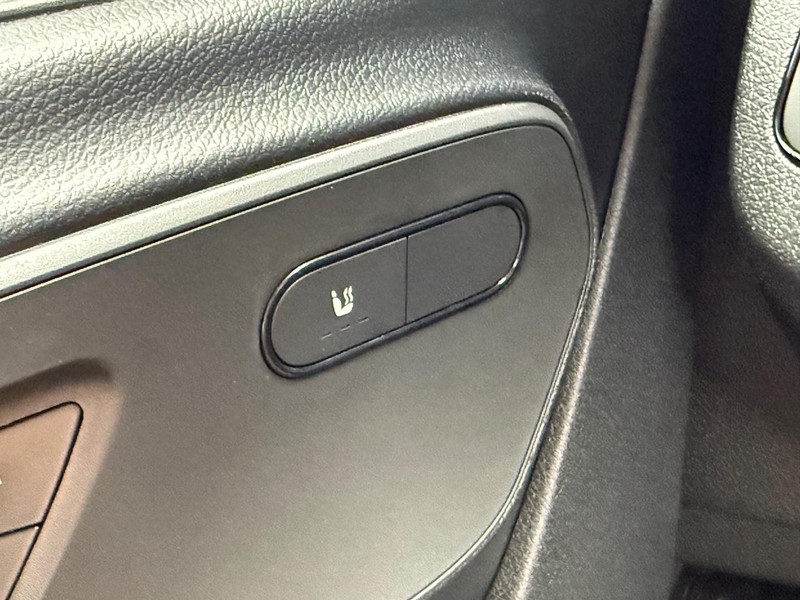 Mercedes-Benz Sprinter Van Vehicle Image 14