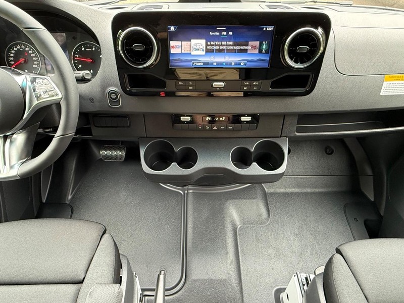 Mercedes-Benz Sprinter Van Vehicle Image 7