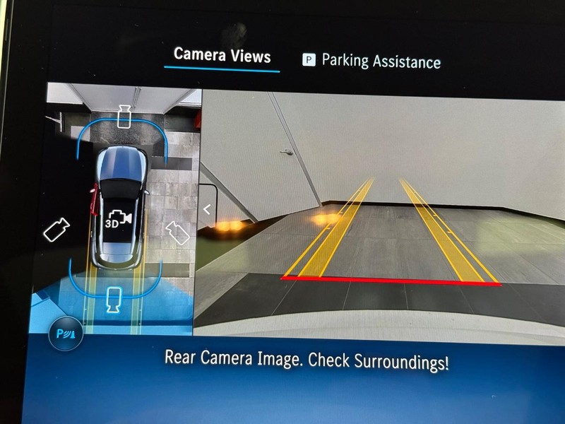 Mercedes-Benz GLC Vehicle Image 14