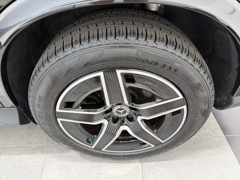 Mercedes-Benz GLC Vehicle Image 5
