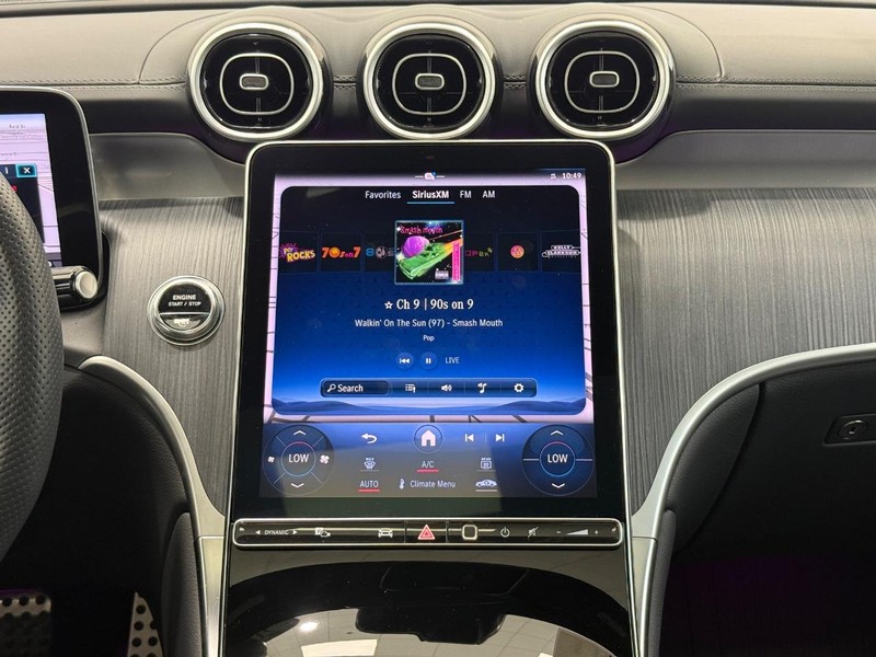 Mercedes-Benz GLC Vehicle Image 10