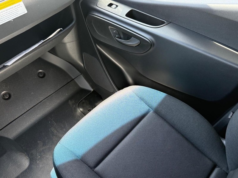 Mercedes-Benz Sprinter Van Vehicle Image 10