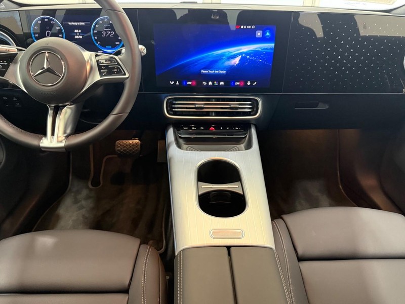 Mercedes-Benz CLA Vehicle Image 10