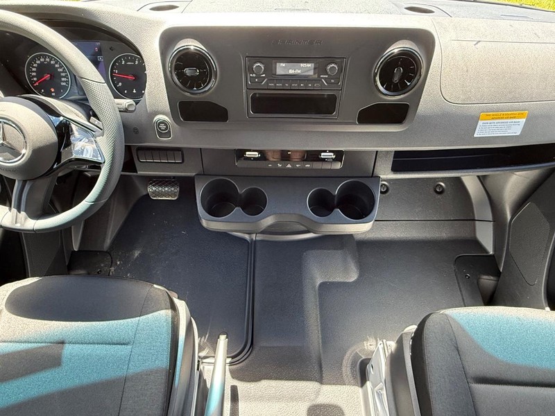 Mercedes-Benz Sprinter Van Vehicle Image 7
