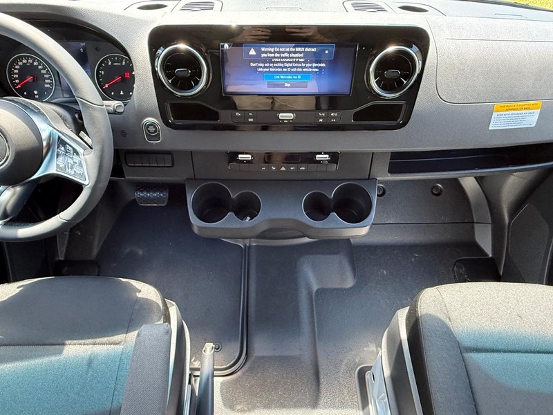 Mercedes-Benz Sprinter Van Vehicle Image 7