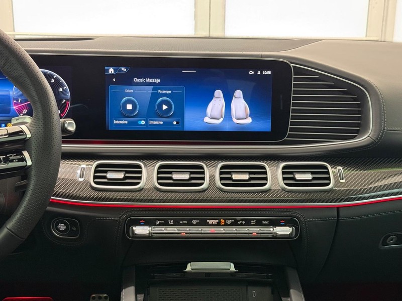Mercedes-Benz GLE Vehicle Image 10