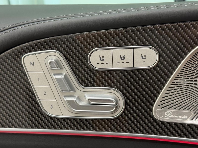 Mercedes-Benz GLE Vehicle Image 14
