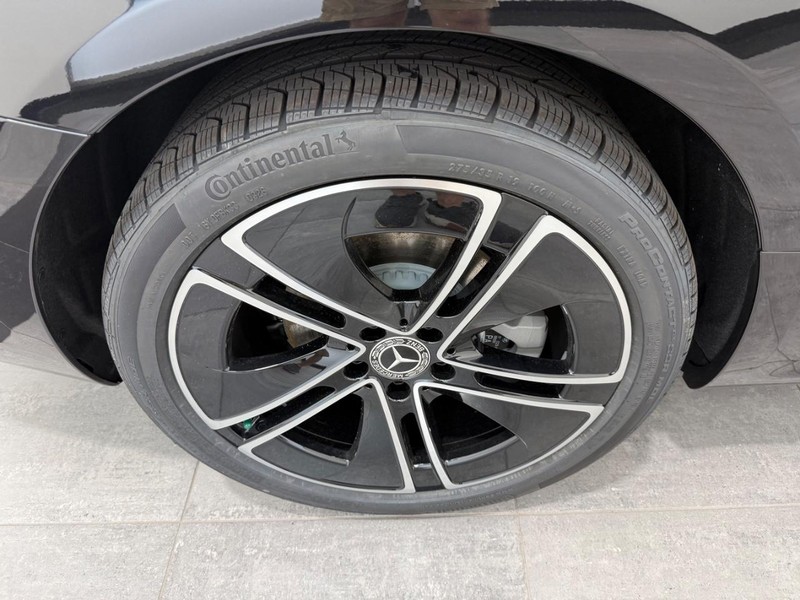 Mercedes-Benz CLE Vehicle Image 3