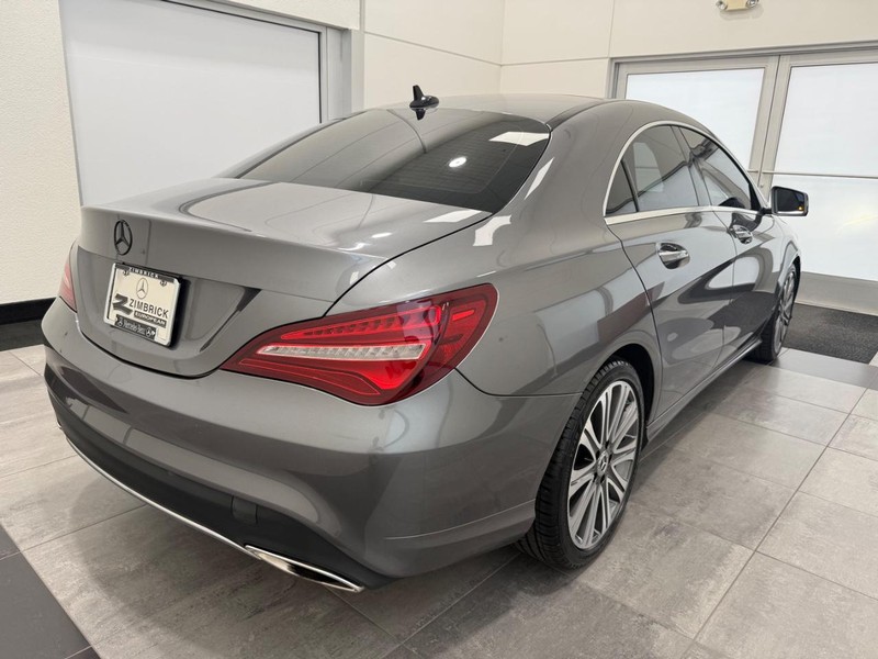 Mercedes-Benz CLA Vehicle Image 2