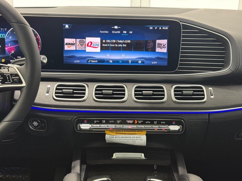 Mercedes-Benz GLE Vehicle Image 7
