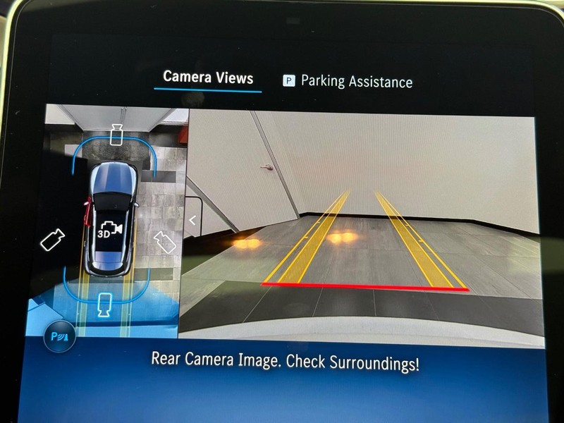 Mercedes-Benz GLC Vehicle Image 14