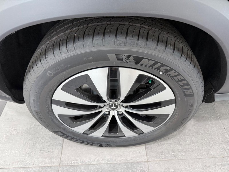 Mercedes-Benz GLE Vehicle Image 3