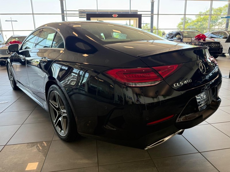 Mercedes-Benz CLS Vehicle Image 4