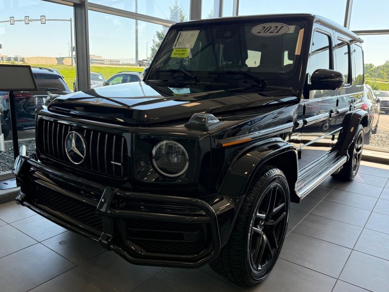 Mercedes-Benz G-Class Vehicle Image 6